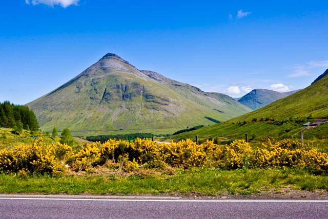 Places see and things near Tyndrum Lodges Scotland